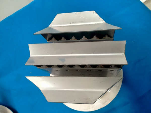 槽盤式分布器廠家